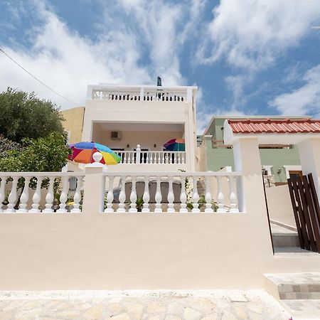 Filoxenia Apartments Chalki Town 외부 사진